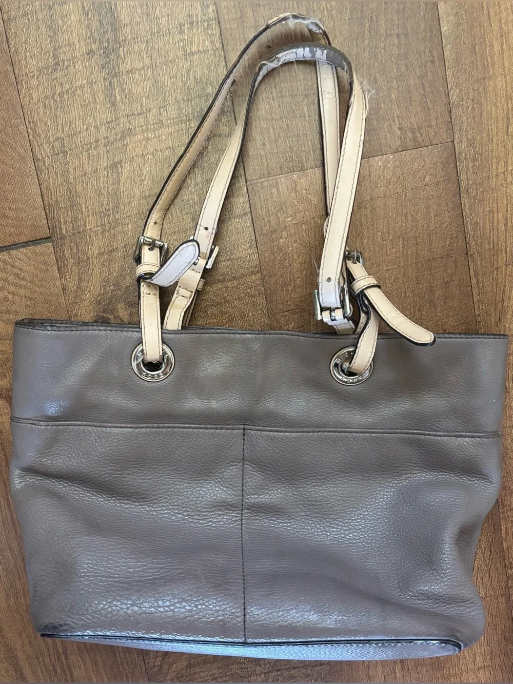 Michael Kors Bedford pebbled women’s handbag purse